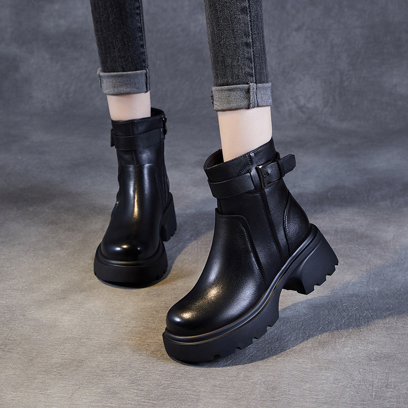 Round-Nosed English Style Motorcycle Ankle Boots with Belt Buckle