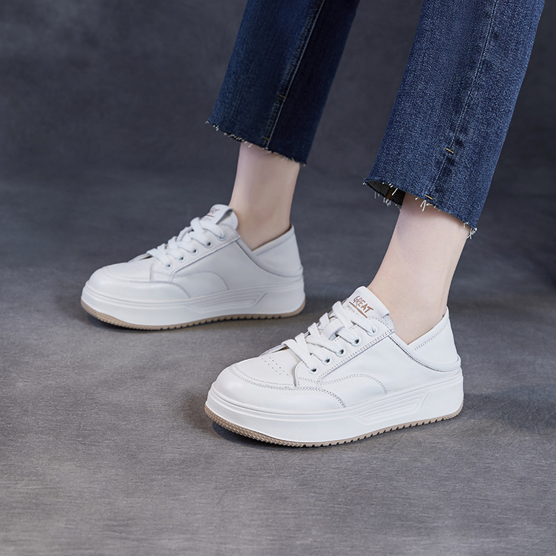 Thick Soled White Leather Super Soft Soled Lace-Up Board Shoes