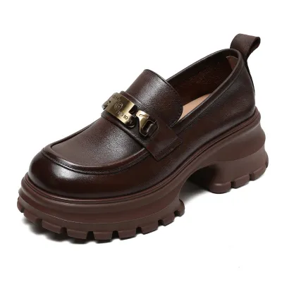 Loafers with Leather Muffin Soles and Small Leather Shoes 01