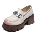 Metal Buckle Loafers with Chunky Heels and Leather English Design