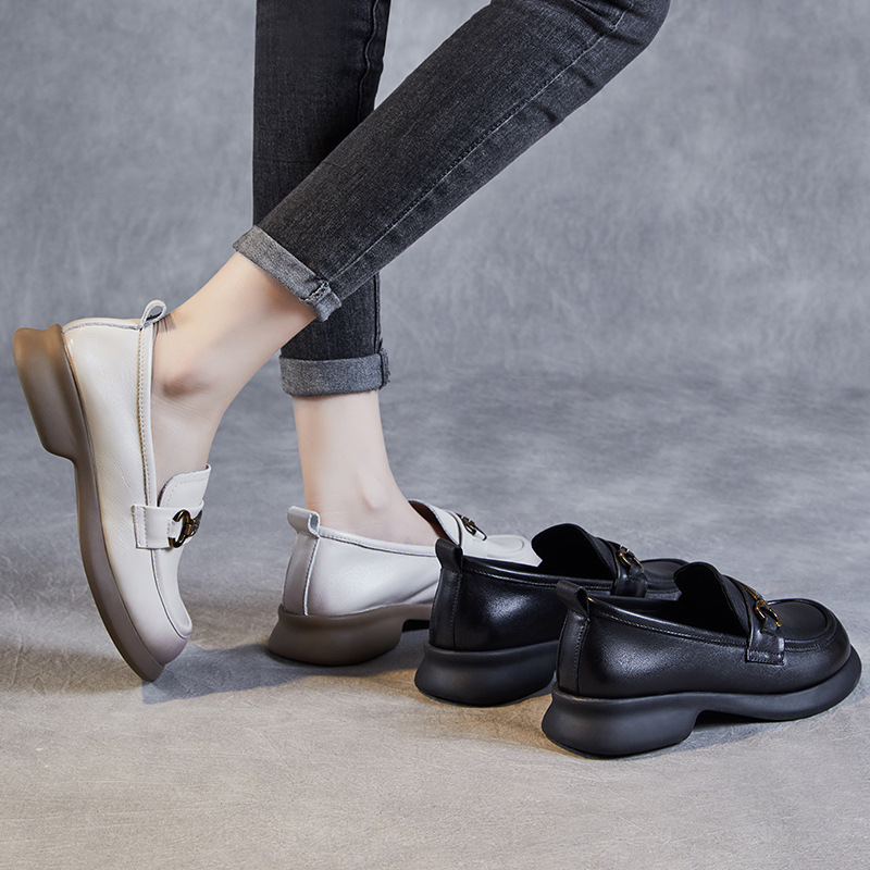 Soft Sole Loafers Cowhide Round Head Buckle Casual Small Leather Shoes