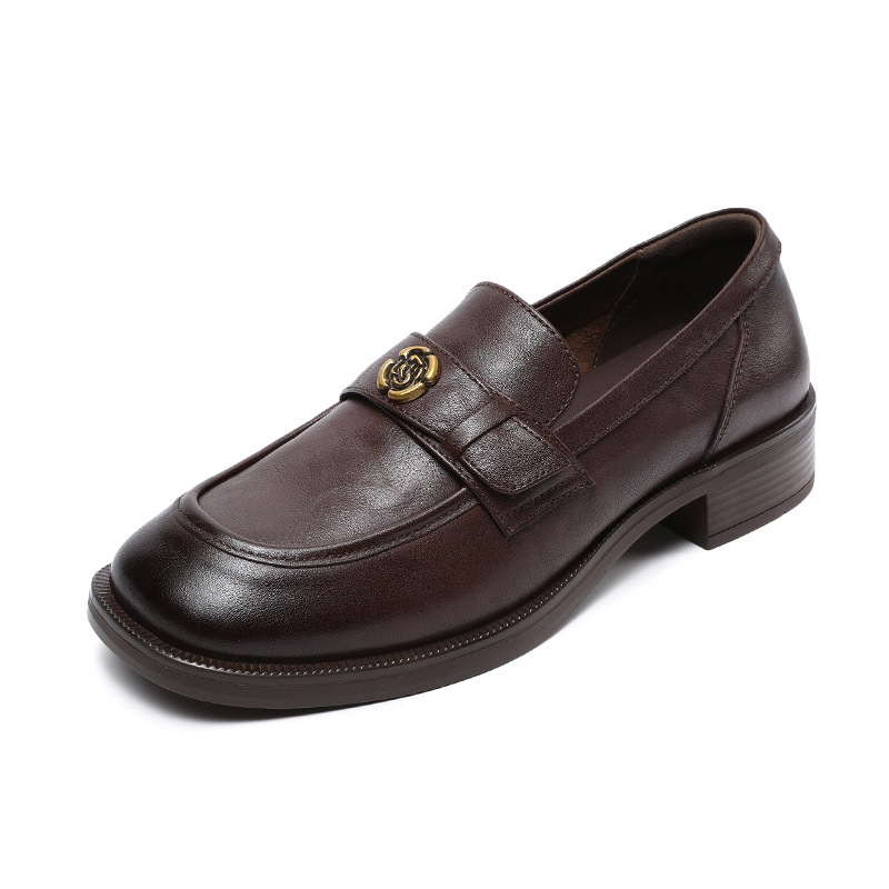 Camellia Accessorized Commuter Low-Heeled Leather Loafers