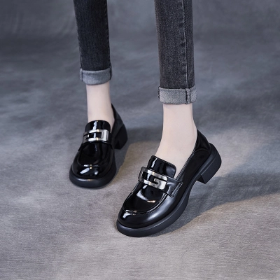 New English Style Thick Heels and Patent Leather Loafers 02