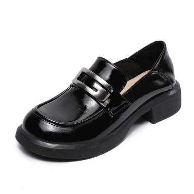 New English Style Thick Heels and Patent Leather Loafers 01