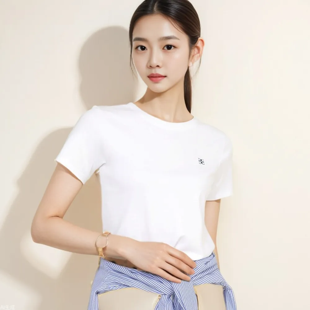 Short-Sleeved Round Neck Slim-Fit Cotton Embroidered T-Shirt