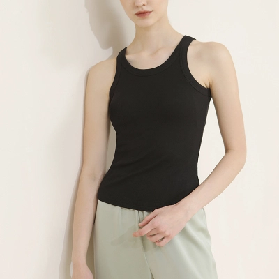 One-Piece Halter Top with Breast Pads 02