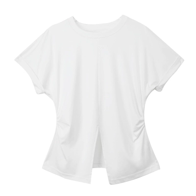 Short-Sleeved T-Shirt with Pull-Out Slit and Bat Wings Sleeves 01