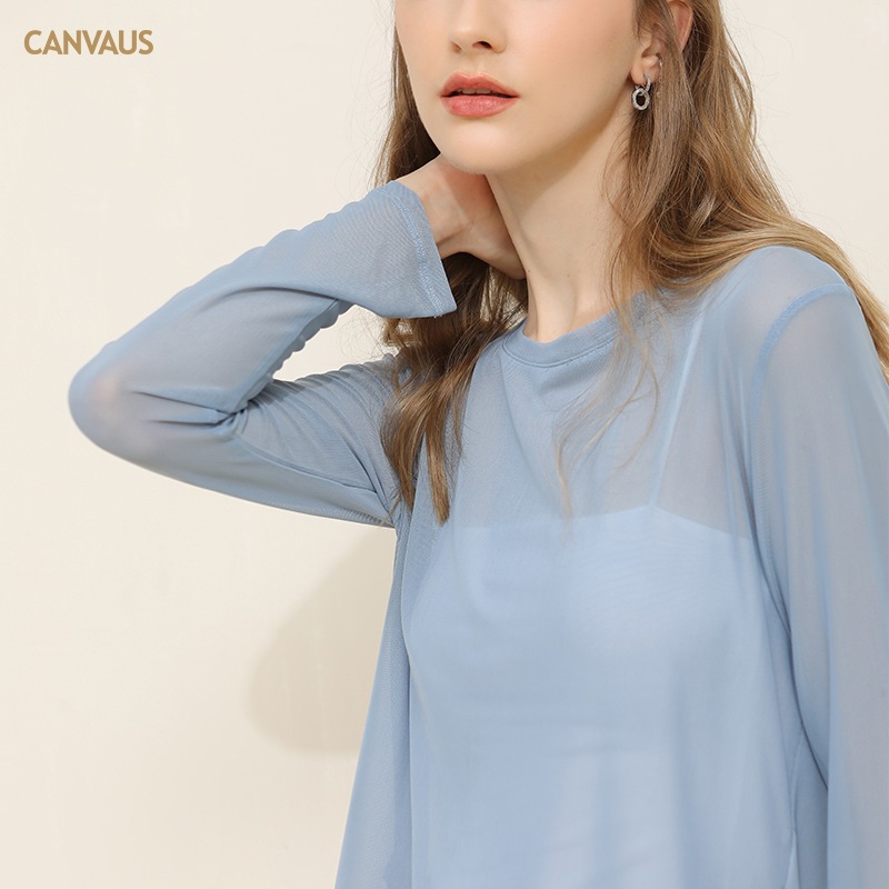 Long-Sleeved Shirt with Round-Neck Mesh Fabric and Cutout