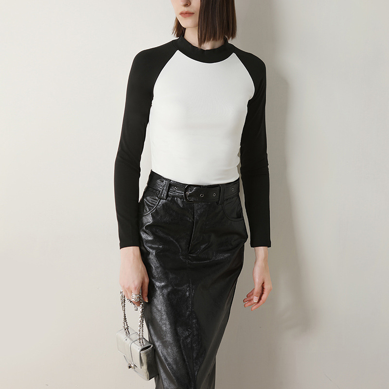 Semi-High-Neck Brushed Long-Sleeved Color-Blocking T-Shirt