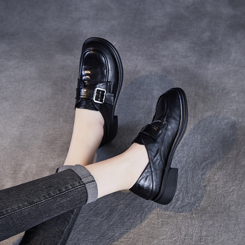 Retro Buckle And Strap Tongqin British Loafers