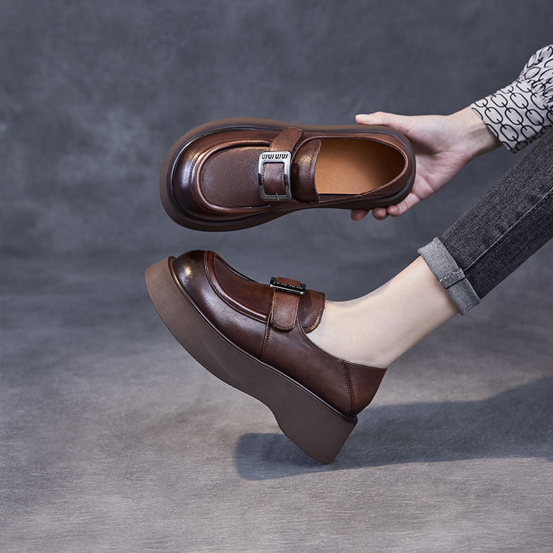 Round - Toed Belt - Buckle Thick - Soled Loafers