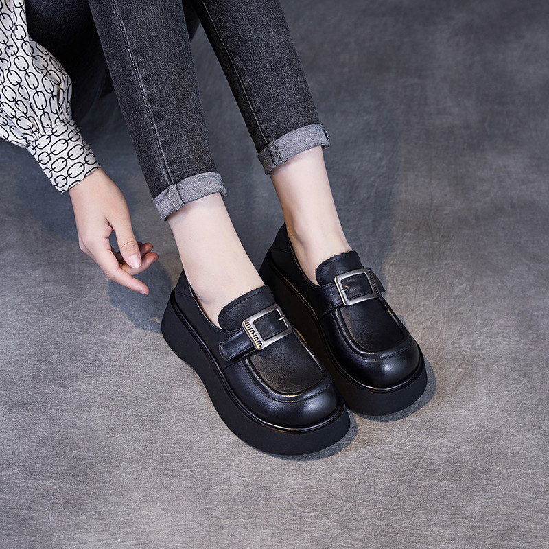 Round - Toed Belt - Buckle Thick - Soled Loafers