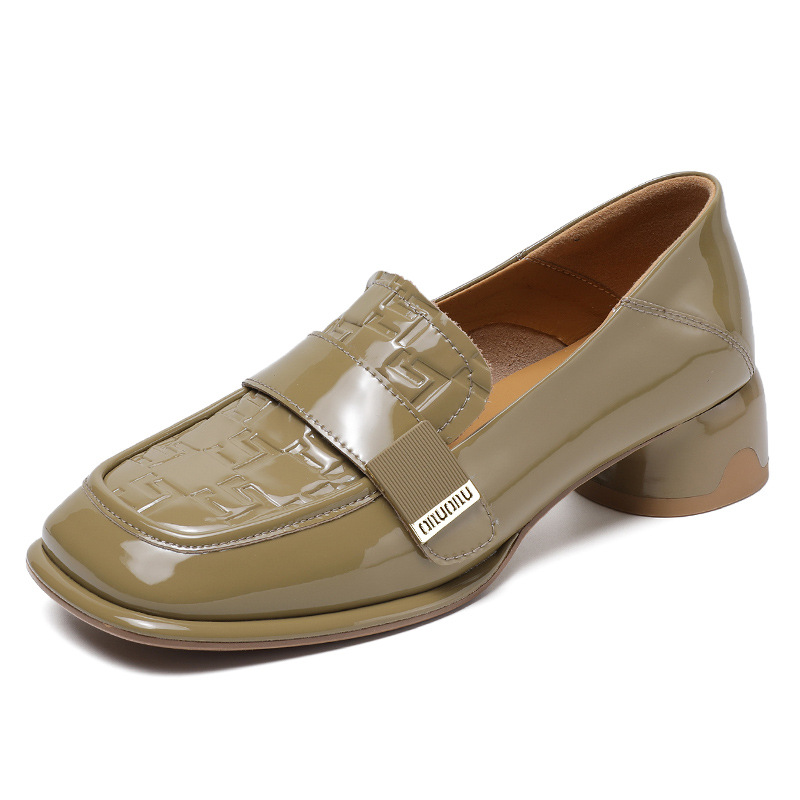Spring and Autumn Round - Toe Embossed Patent Leather Loafers
