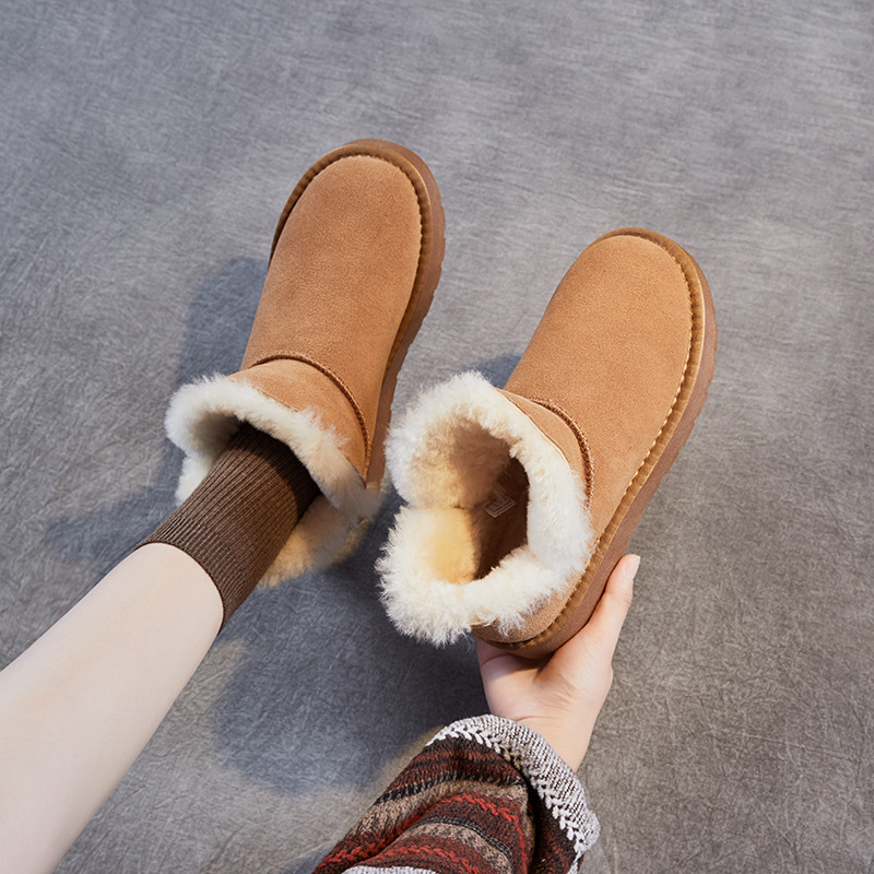 New Winter Sheepskin - Lined Cowhide Anti - slip Snow Boots