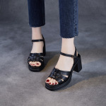 Women's Cowhide Roman Chunky - Heel Sandals