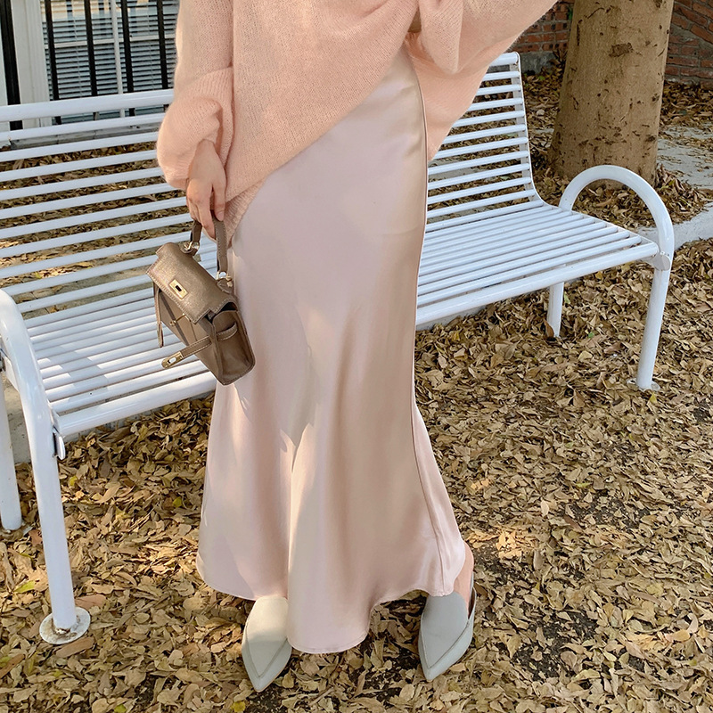 Glossy Sheer Slim Skirt