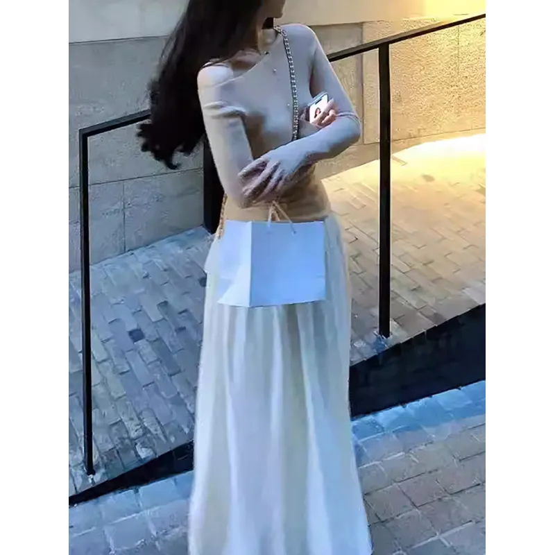 New Stylish Ribbed Knit Skirt