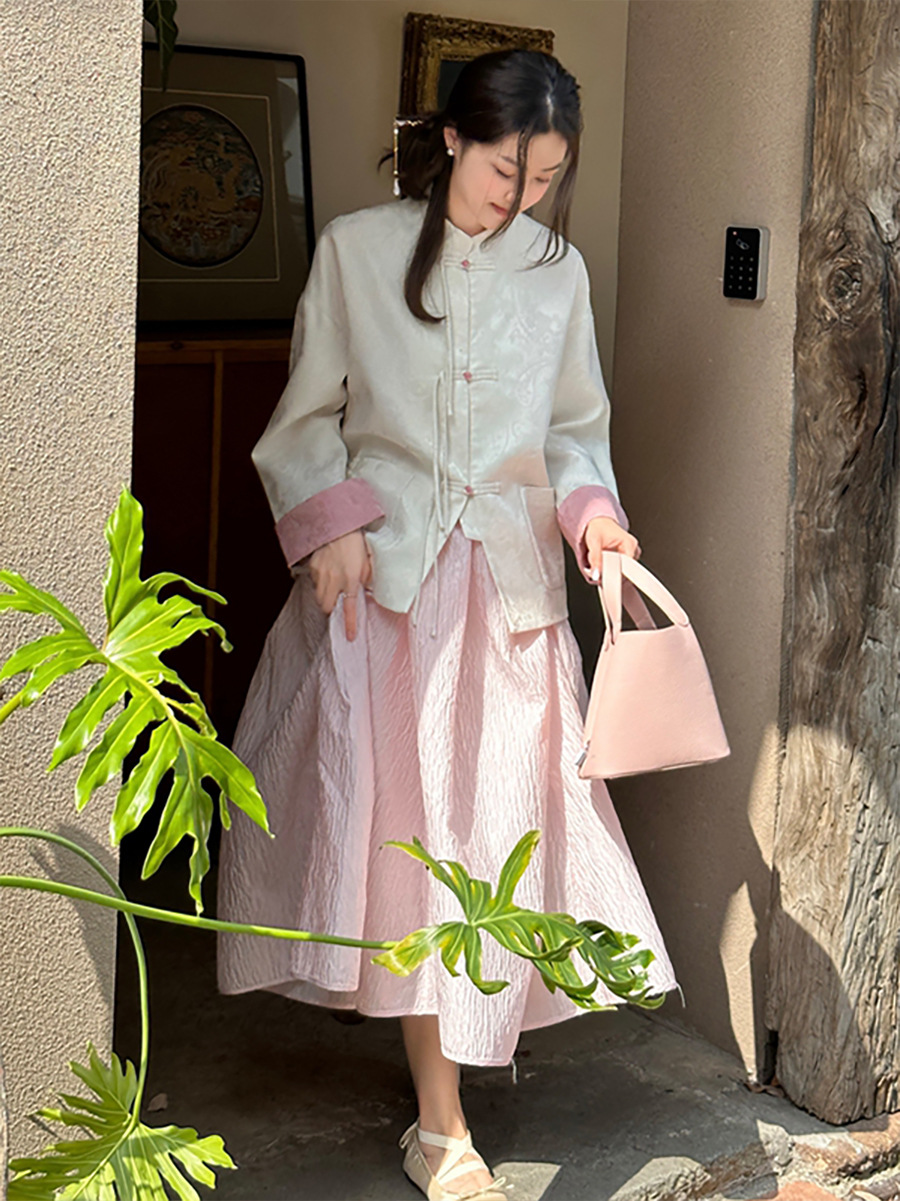 Textured Floral Bouffant Pleated Skirt