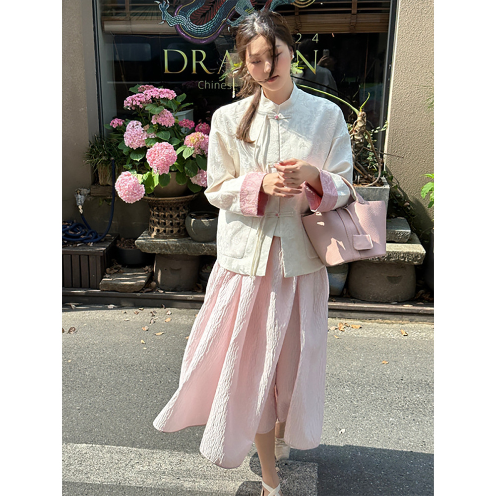 Textured Floral Bouffant Pleated Skirt