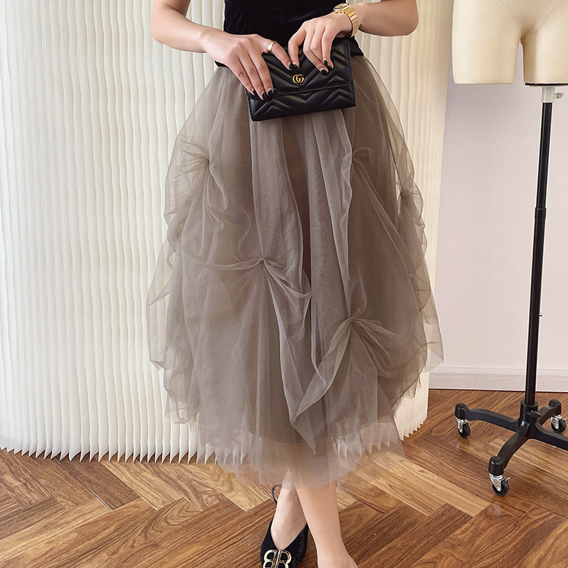 Elastic Waist Pleated Tulle Midi Skirt - Flowy & Feminine