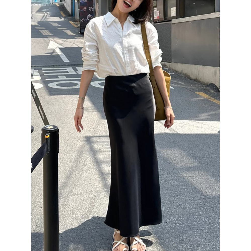 Elegant Fish-Tail Midi Skirt - Spring 2024 Collection
