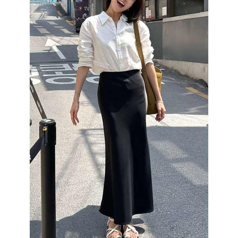 Elegant Fish-Tail Midi Skirt - Spring 2024 Collection