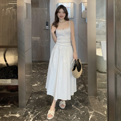 Pleated High-Waisted A-Line Midi Skirt - Slimming & Flattering 02