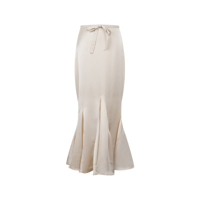 Silk Fish-Tail High-Waisted Midi Skirt - Elegant & Figure-Flattering 02