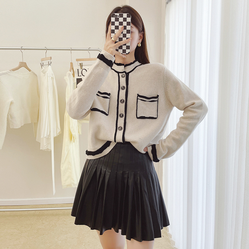 Classic High-Waisted Pleated Women's Skirt