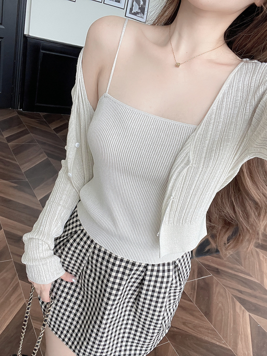 Floral-Patterned/Plain A-Line Skirt