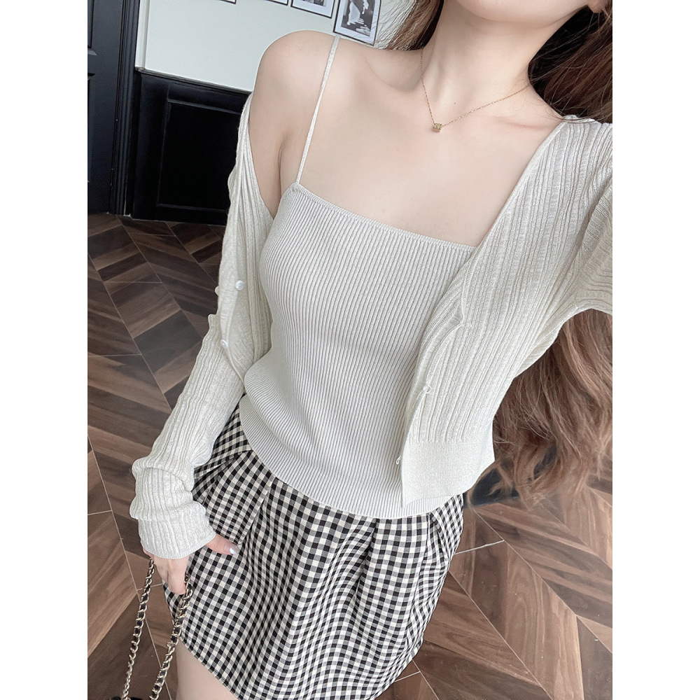 Floral-Patterned/Plain A-Line Skirt