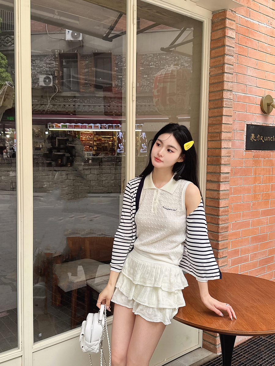 Lace-Trimmed Knit Set: Cropped Top & Skirt