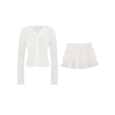 Lace-Trimmed Knit Set: Cropped Top & Skirt 01