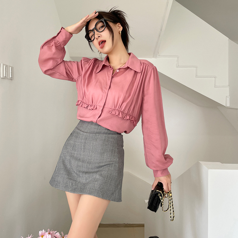 Slim-Fit A-Line Mini Skirt