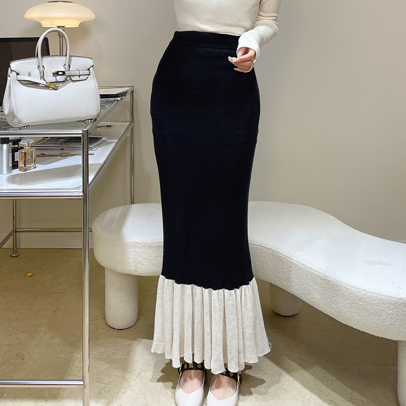 Wool Blend Color-Block Fish Tail Skirt