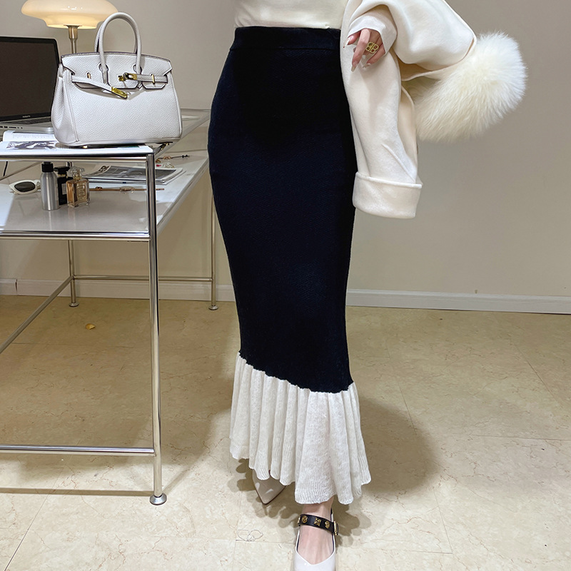 Wool Blend Color-Block Fish Tail Skirt