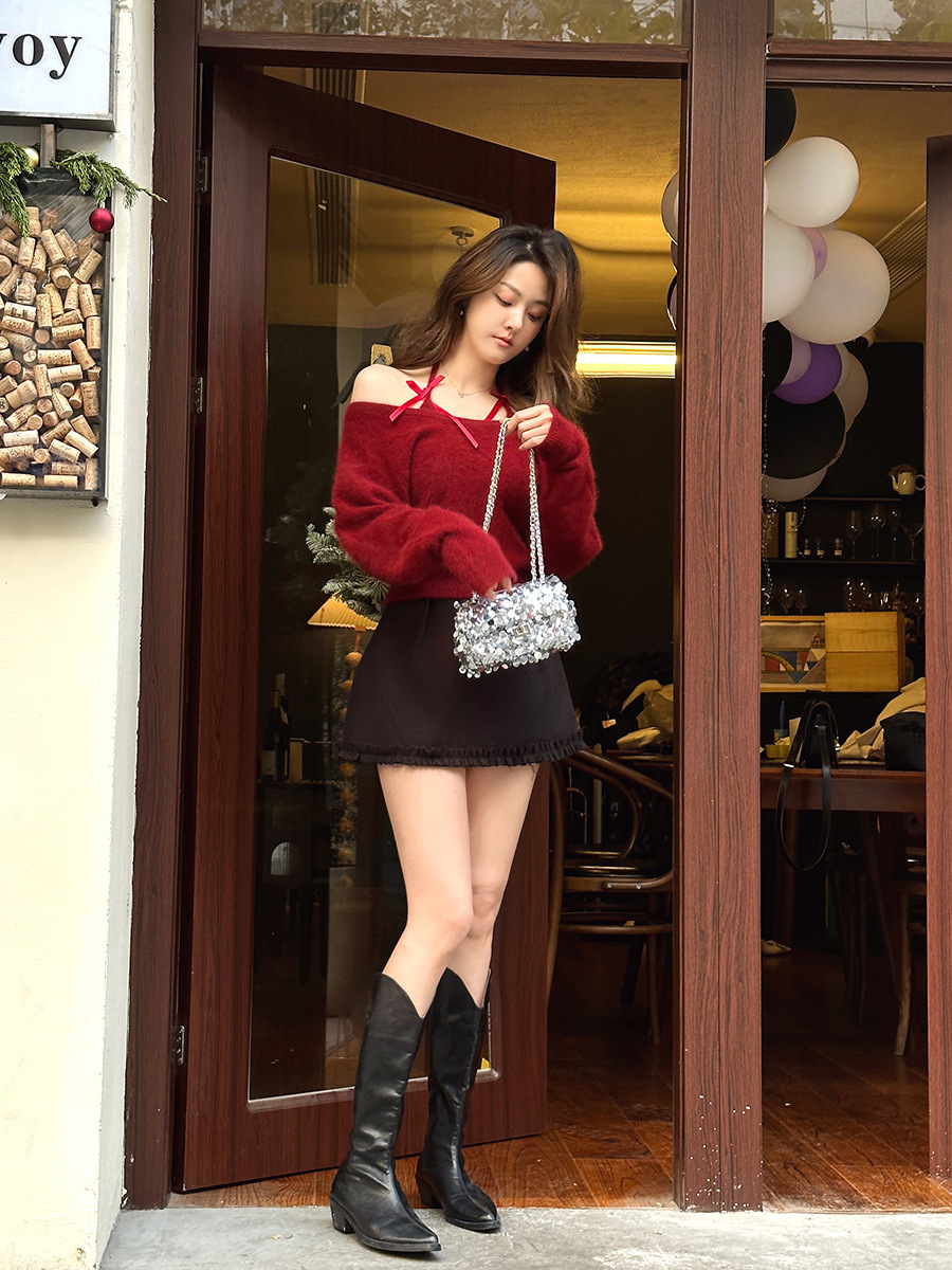 Wool Boucle Tulip Hem Skirt