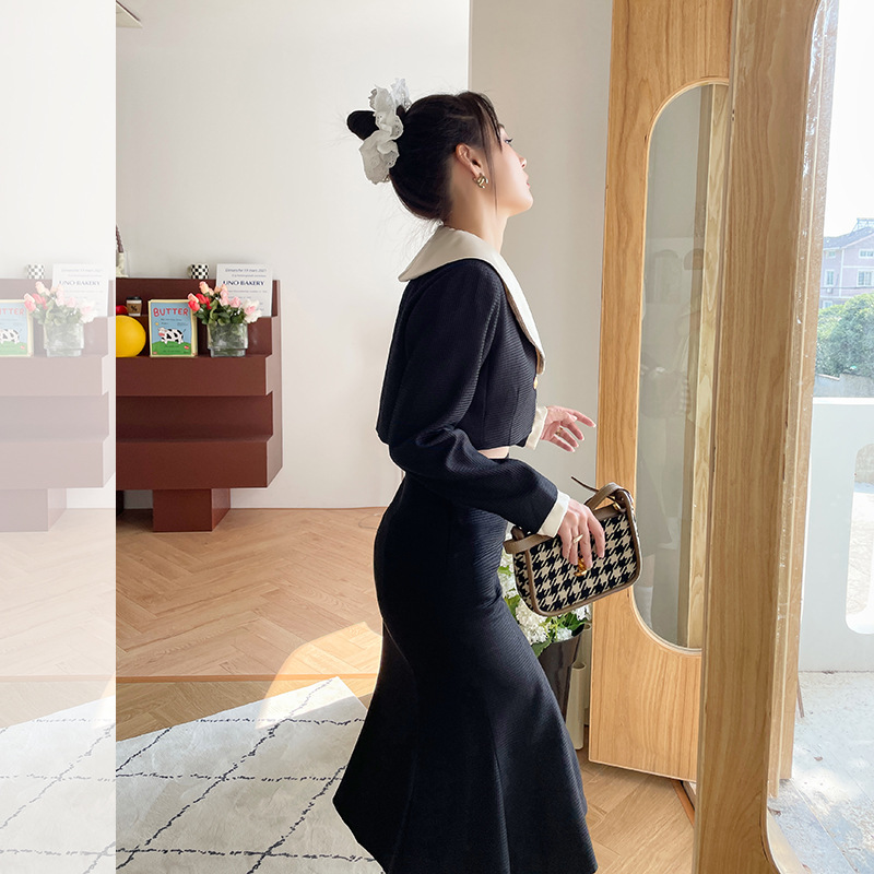 Fitted Blazer With Mermaid Gown Set