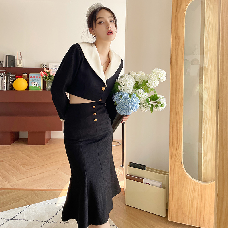 Fitted Blazer With Mermaid Gown Set