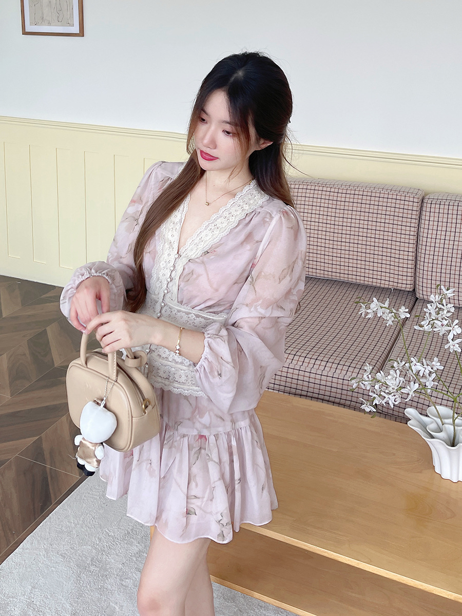 Vintage Lace Blouse & Skirt Set