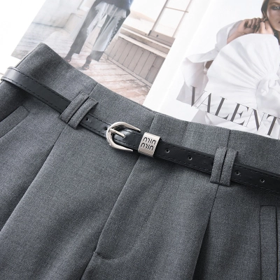 Gray Loose High-Waisted Wide Leg Shorts 02