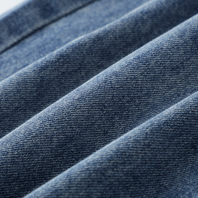 White High-Waisted Loose Shorts