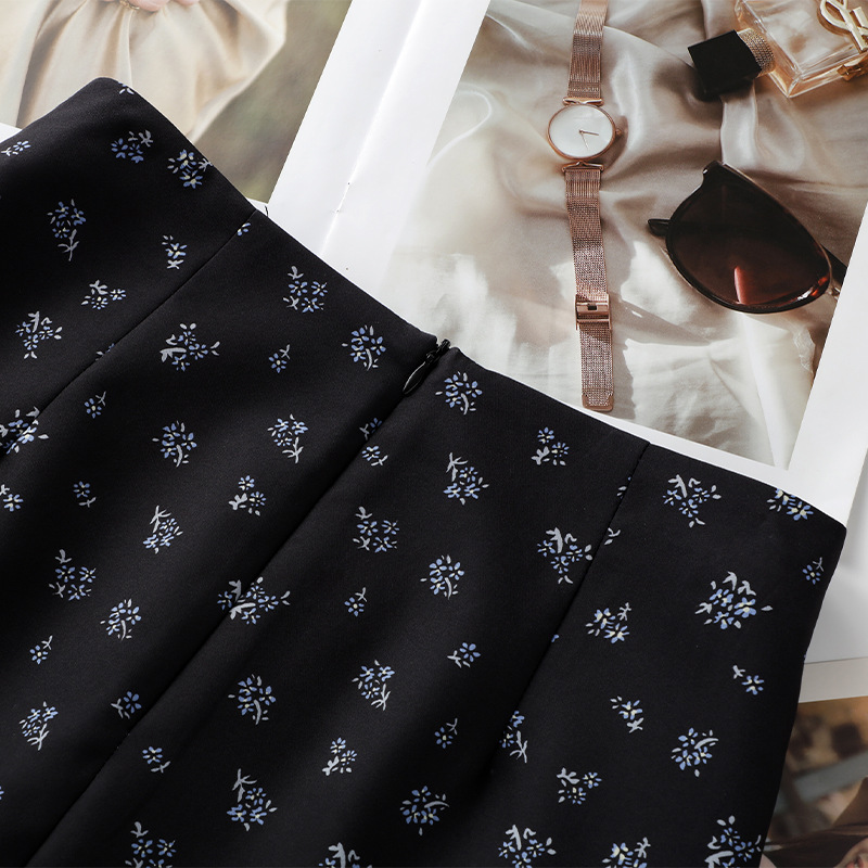 Bodycon A-Line High-Waist Floral Skirt