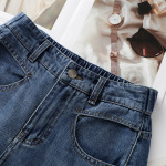 High-Waist Loose Blue Denim Shorts