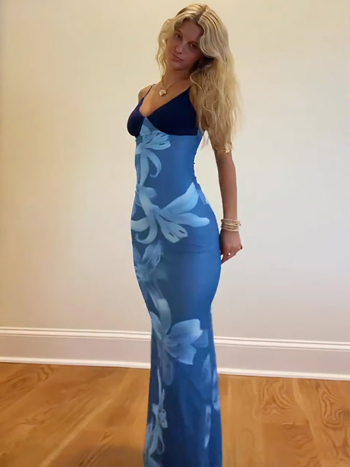 Sexy V-Neck Print Mesh Dress