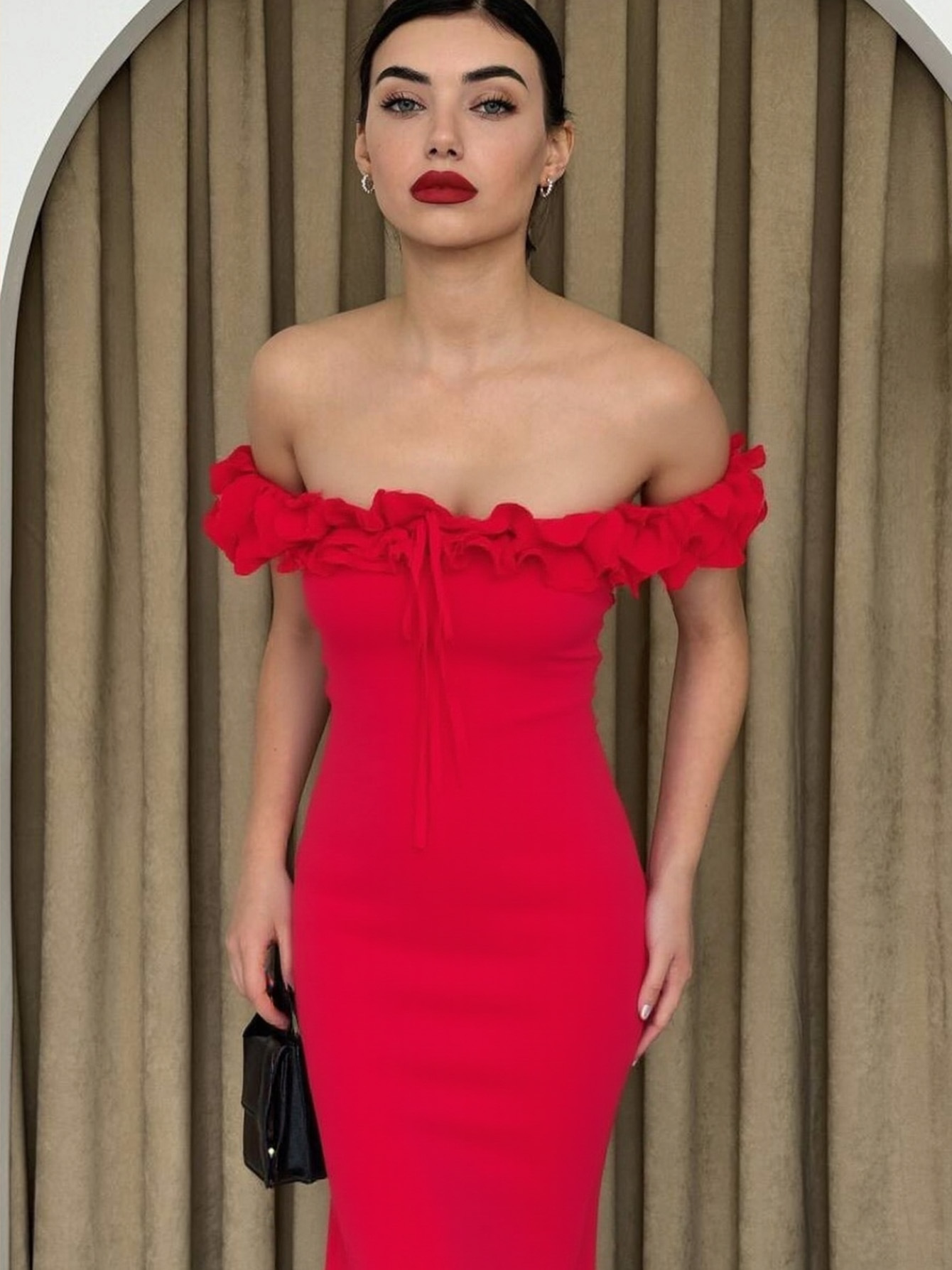 Ruffled - Trim Ruched Lace - Up Slim Fit Bandeau Dress