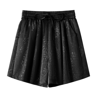 Four - Quarter Casual Shorts  01