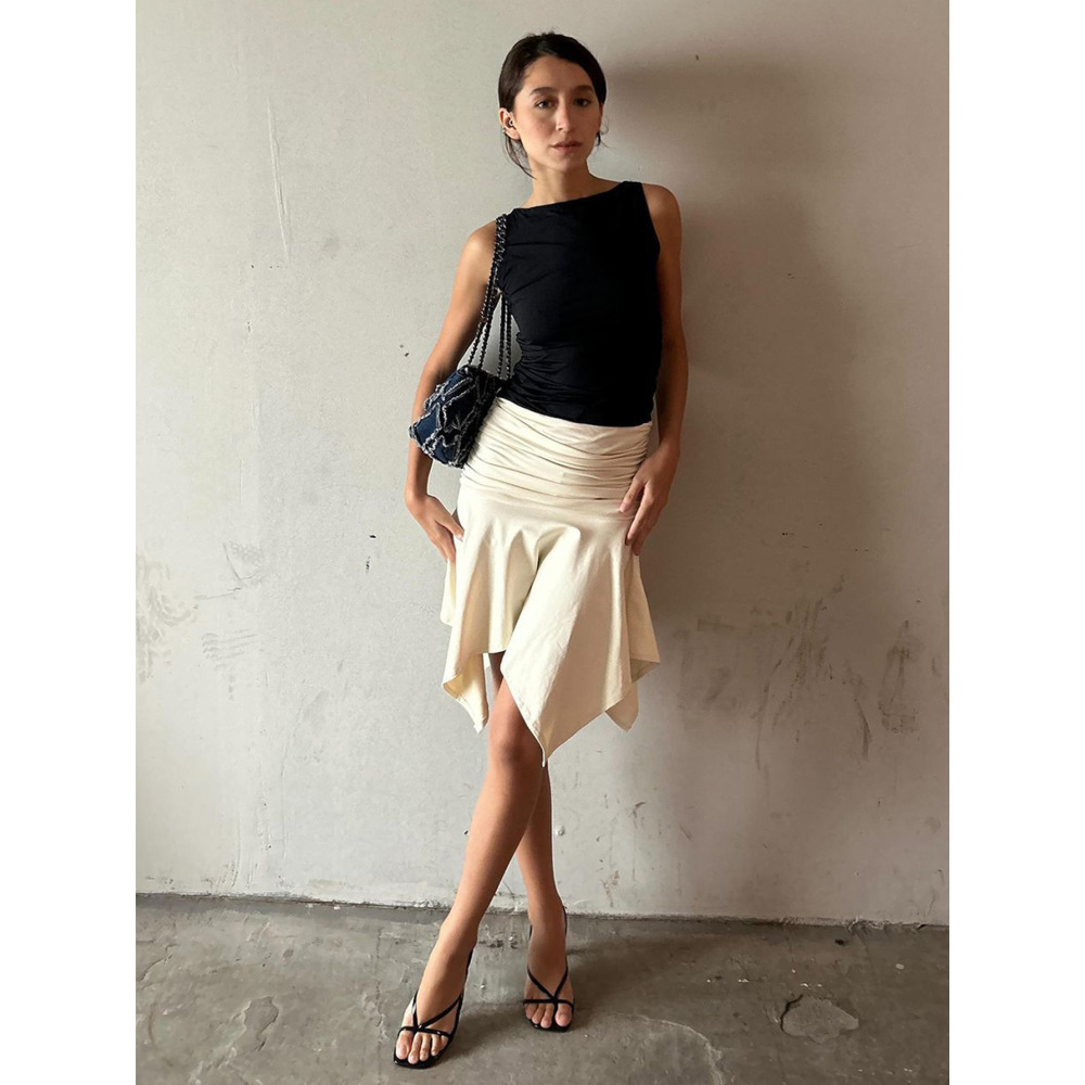 Sexy Crop Top with Exposed Midriff 