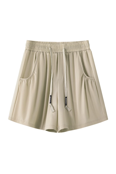 Loose - fit Cargo Shorts for Women 01