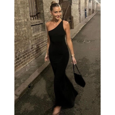 One - Shoulder Backless Hot - Girl Style Dress 02